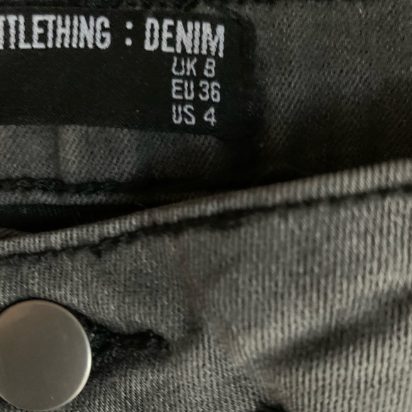 Pretty Little Thing Denim Jeans💕💕 - Picture 4 of 5
